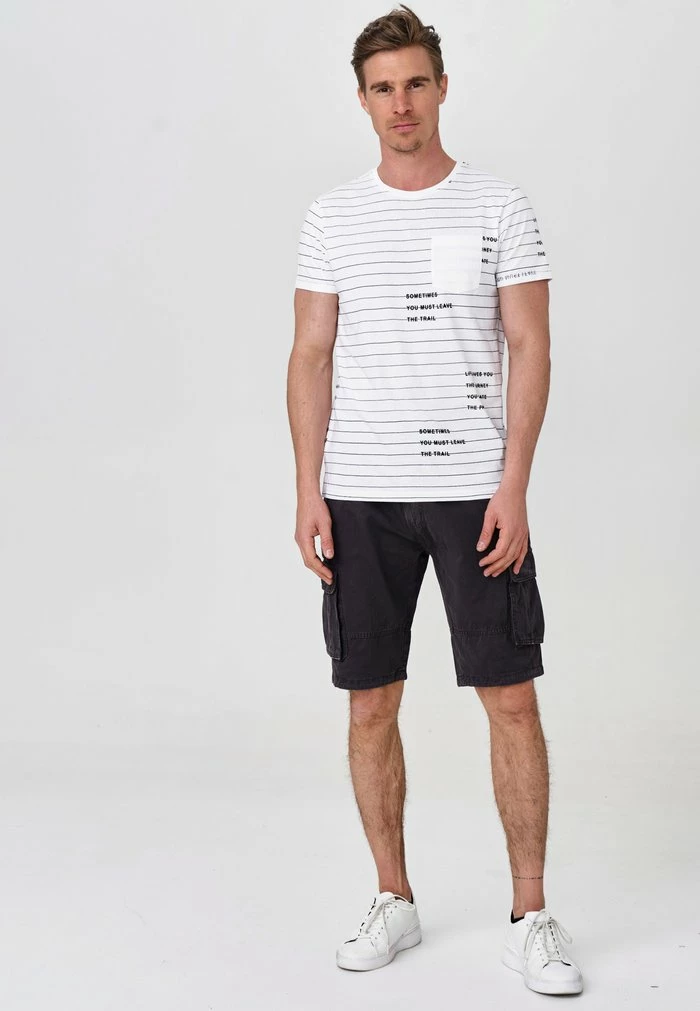 Offres 👏 INDICODE 👖 JEANS BLIXT - Short - Raven 😉 – Image 2