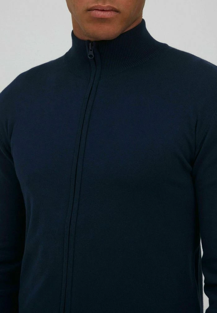 Offres 🤩 INDICODE 👖 JEANS IDBADI - Gilet - Navy 😍 – Image 4