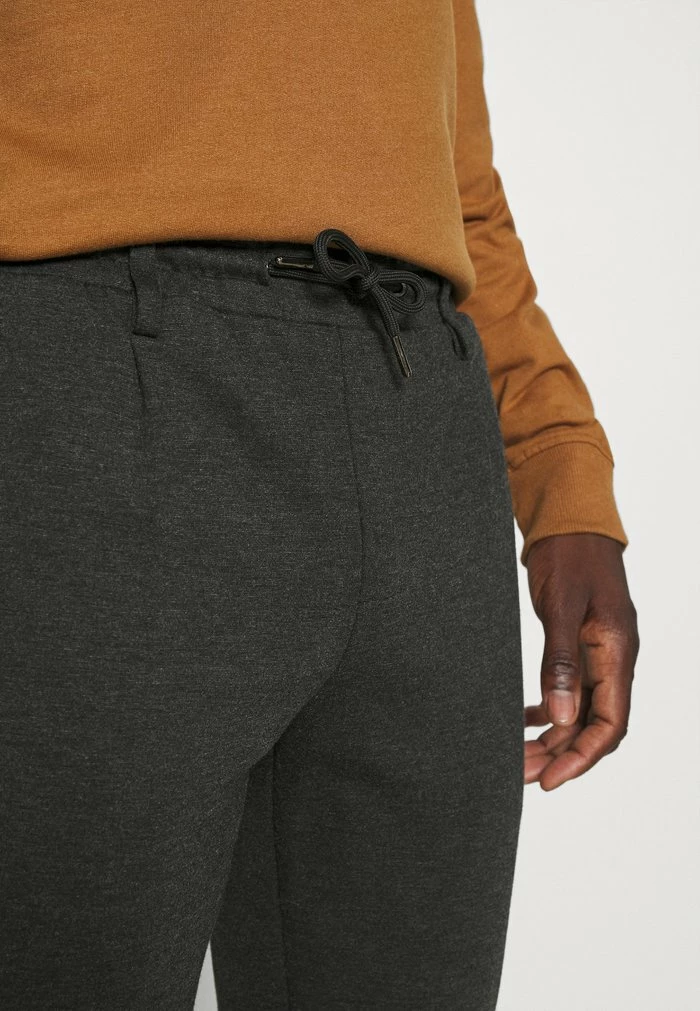 Grosses soldes 😍 INDICODE 👖 JEANS EBERLEIN WITH ROLLED UP - Pantalon Classique - Raven 🔥 – Image 5