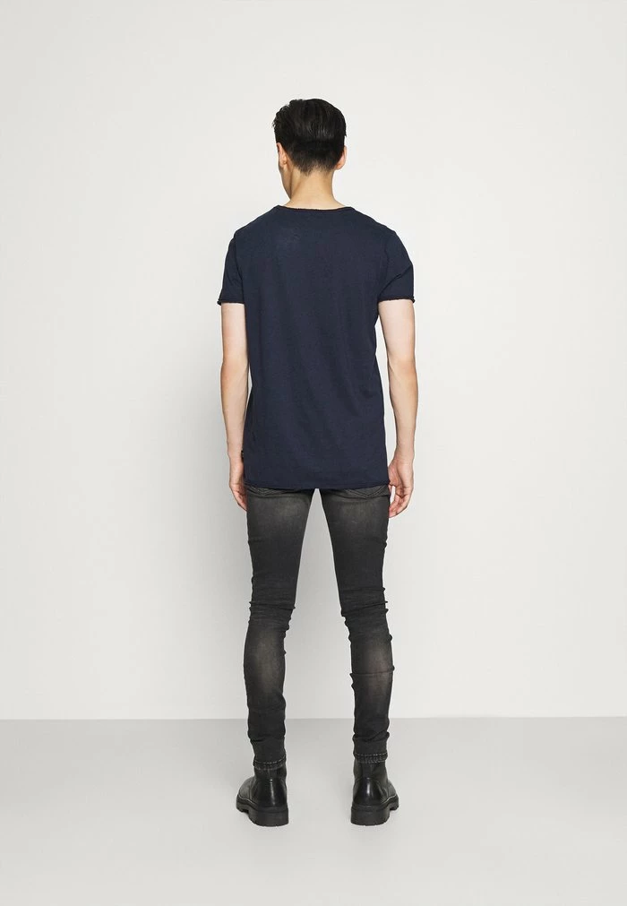 Offres 👏 INDICODE 👖 JEANS NOVAST - T-shirt Imprimé - Navy ✔️ – Image 3