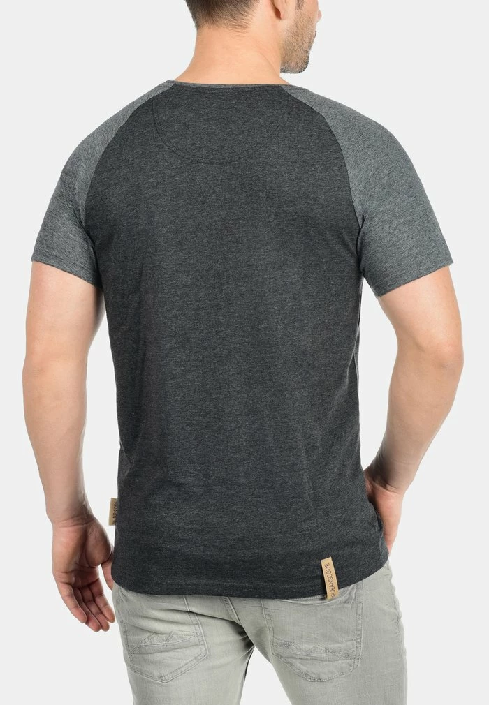 Grosses soldes 👏 INDICODE 👖 JEANS IDGRESHAM - T-shirt Imprimé - Charcoal 🌟 – Image 2